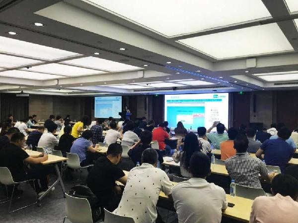 打造院内全方位精益管理体系，助力龙华医院通过JCI国际认证