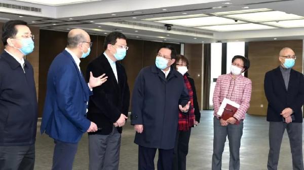 上海市委书记李强莅临AG公司控股检查疫情防控物资供应保障工作